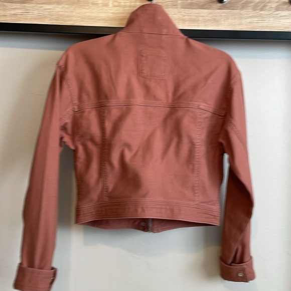 Abercrombie &Fitch Cropped Jacket - Picture 2 of 3